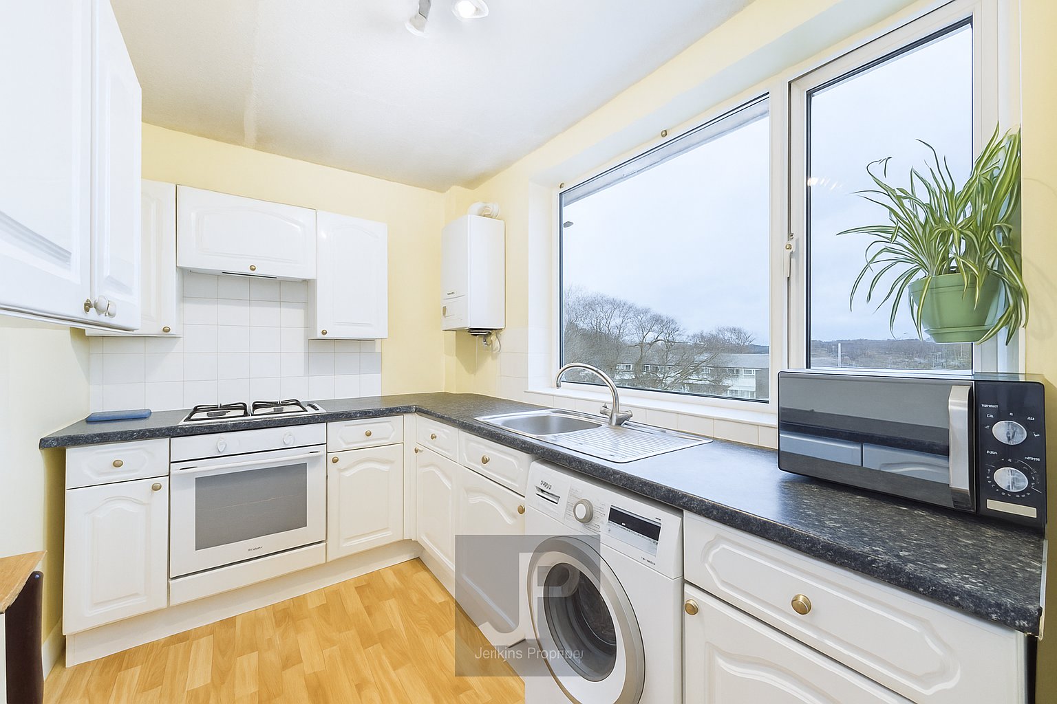 After preparation - listing-ready kitchen